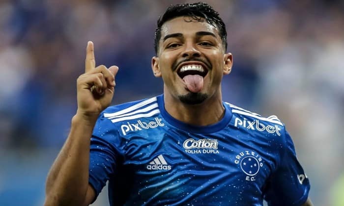 Bidu entra na mira do Palmeiras e pode atrapalhar planos do Corinthians