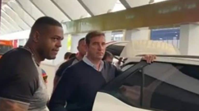 CEO do Grupo City desembarca no Brasil para reuni&atilde;o com dirigentes tricolores