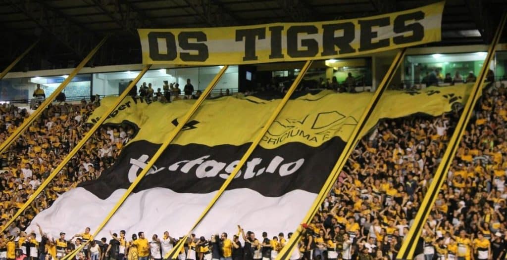 Crici&uacute;ma projeta amistosos nos Estados Unidos para 2023