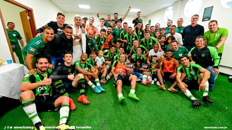 Am&eacute;rica-MG vence o Coritiba: confira os melhores momentos