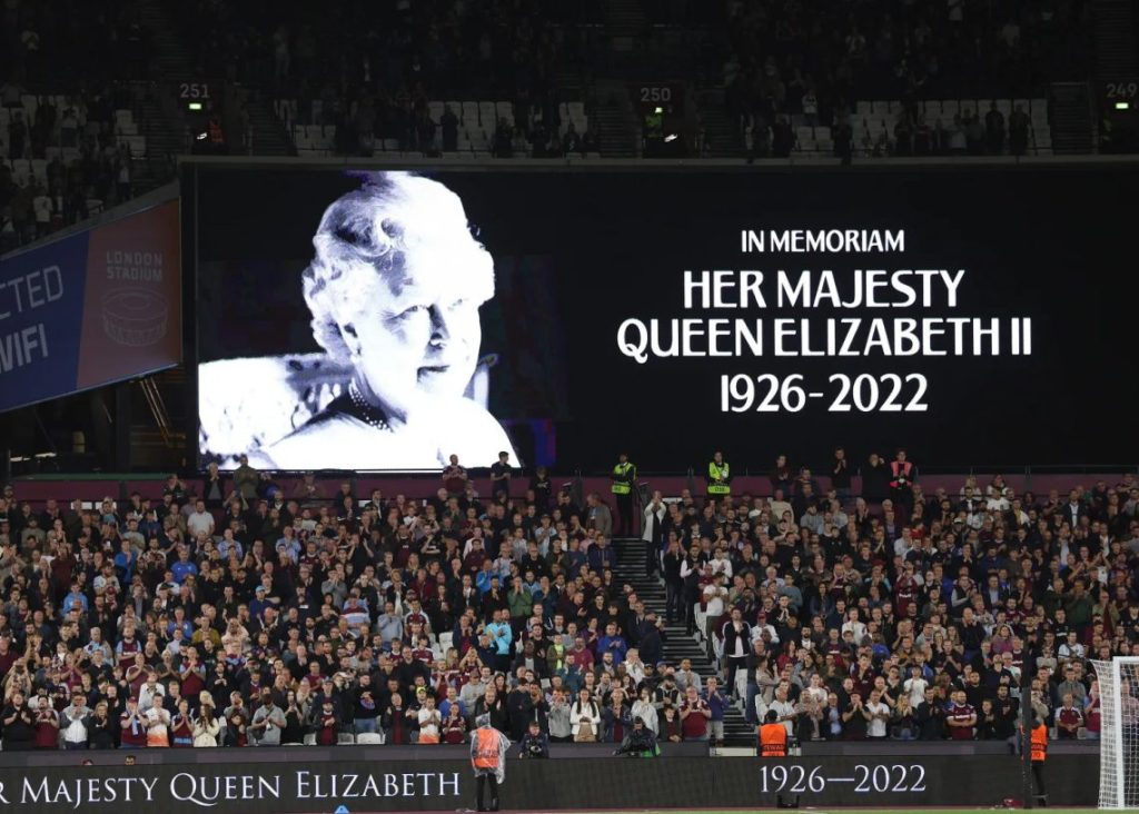 Rodada da Premier League &eacute; adiada ap&oacute;s morte de Rainha Elizabeth II