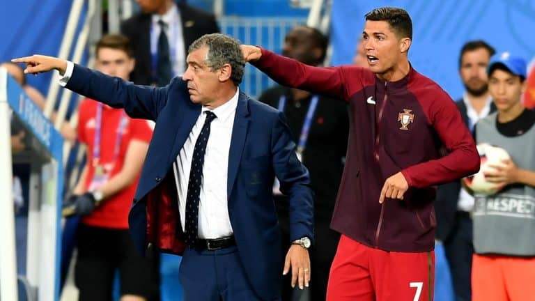 Fernando Santos destaca import&acirc;ncia de CR7 para a sele&ccedil;&atilde;o