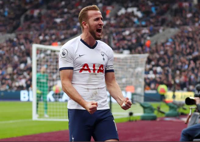 Bayern j&aacute; est&aacute; em conversas para ter Harry Kane em 2023, diz jornal