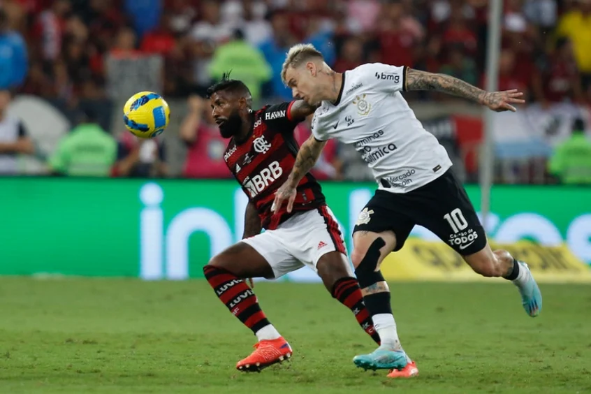 Flamengo x Corinthians: onde assistir ao vivo, hor&aacute;rio e escala&ccedil;&atilde;o