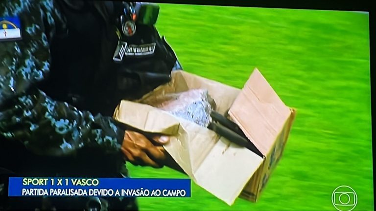 Diretor do Vasco fala de funcion&aacute;rios do clube terem sido agredidos na Ilha do Retiro