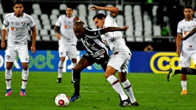 Fluminense x Botafogo: onde assistir ao vivo, hor&aacute;rio e escala&ccedil;&otilde;es
