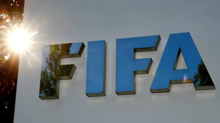 Equador &eacute; punido por &lsquo;caso Castillo&rsquo;, mas segue na Copa