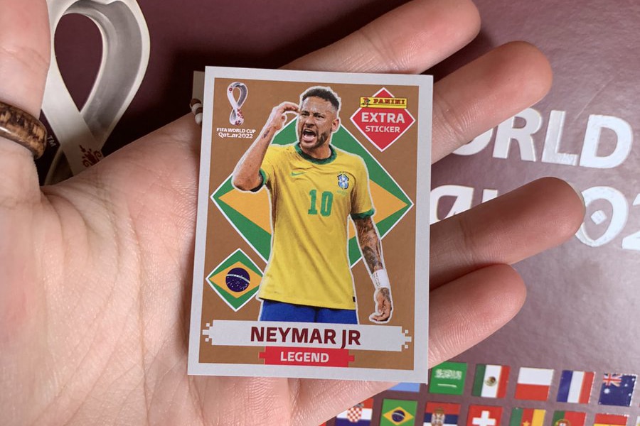 F&atilde; de Neymar doa figurinha de milh&otilde;es para ajudar hospital