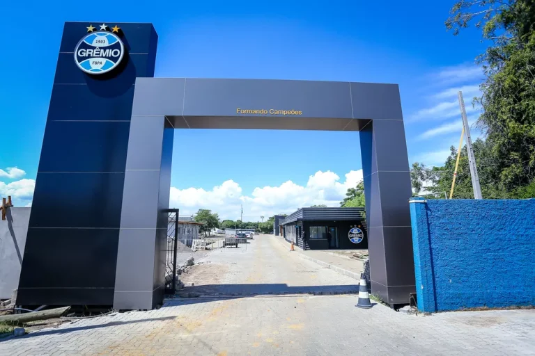 Gr&ecirc;mio n&atilde;o deve contar com dois atletas para 2023; veja nomes