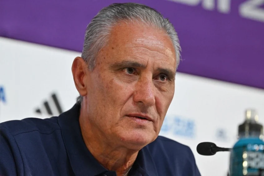 Tite rasga elogios a nova gera&ccedil;&atilde;o: "&Eacute; impressionante"