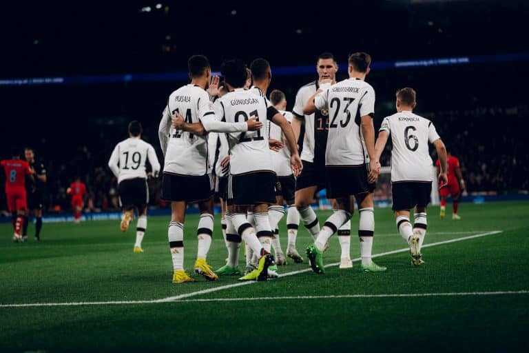 Om&atilde; x Alemanha: onde assistir ao vivo, hor&aacute;rio e escala&ccedil;&otilde;es