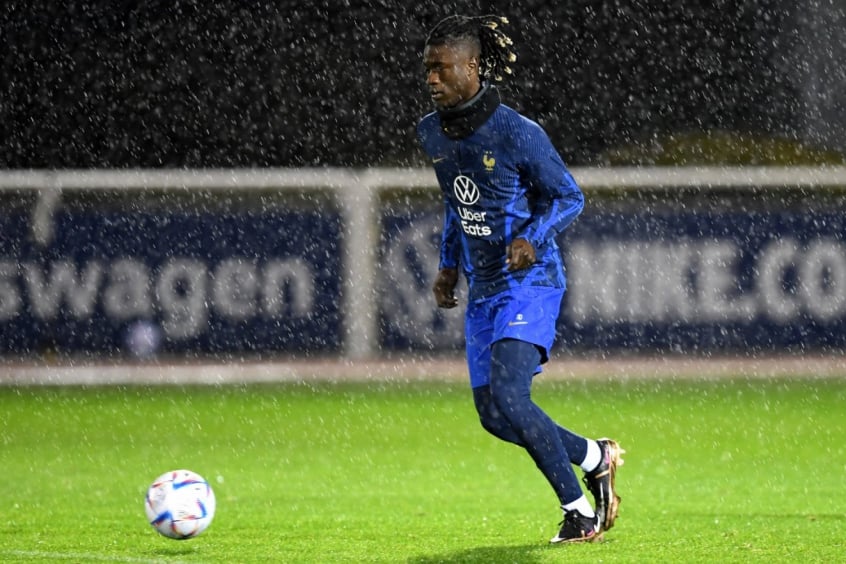 Camavinga sofre ataques racistas ap&oacute;s entrada em Nkunku