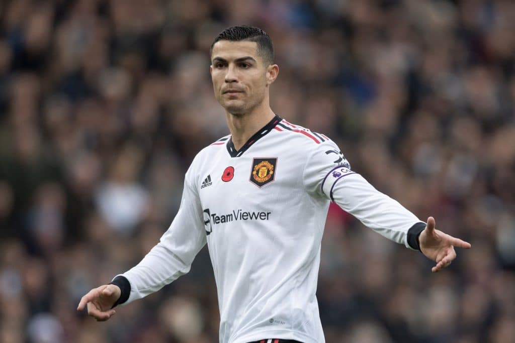 Cristiano Ronaldo critica Manchester United e t&eacute;cnico: &ldquo;N&atilde;o o respeito&rdquo;
