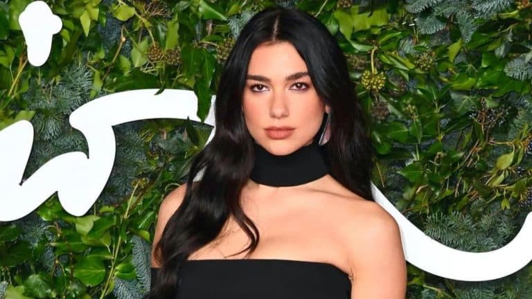 Dua Lipa condiciona apresenta&ccedil;&atilde;o na Copa do Mundo &agrave; cumprimento dos direitos humanos
