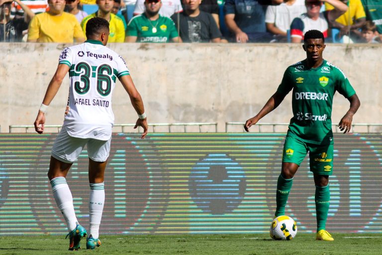 Cuiab&aacute; vence o Coritiba: confira os melhores momentos (13/11)