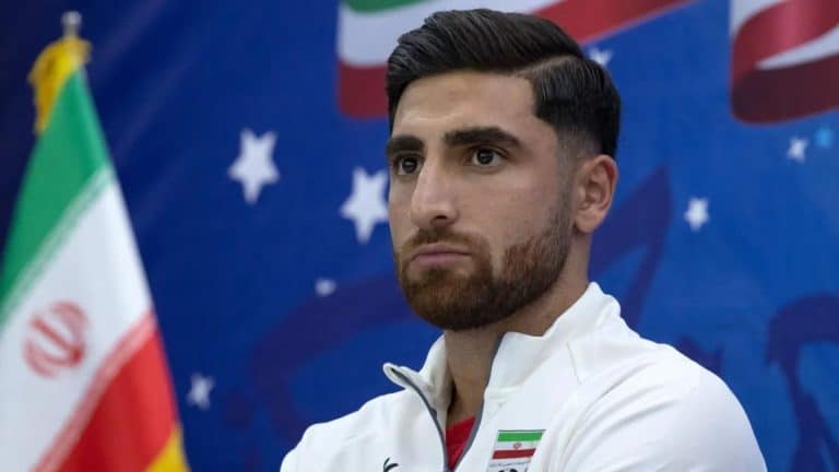 Jogador da Sele&ccedil;&atilde;o do Ir&atilde; acusa Inglaterra de tentar atrapalhar preparativos para Copa do Mundo