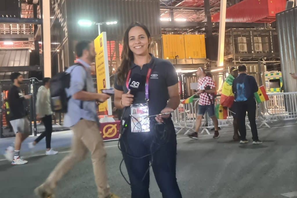 Jornalista brasileira &eacute; expulsa do FIFA Fan Fest no Catar