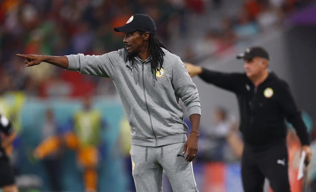 T&eacute;cnico da Sele&ccedil;&atilde;o do Senegal chama responsabilidade da derrota pra si