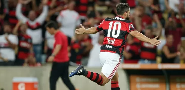 Flamengo definiu o novo camisa 10 ap&oacute;s sa&iacute;da de Diego Ribas