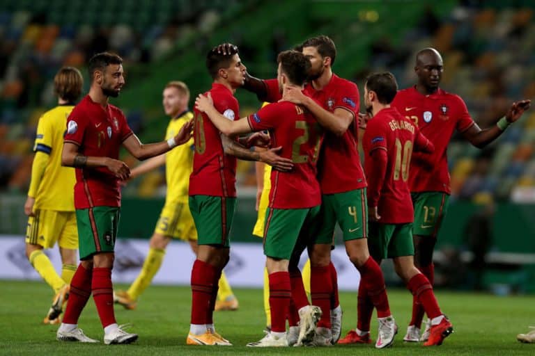 Real Madrid&nbsp;est&aacute; de olho em estrela de Portugal