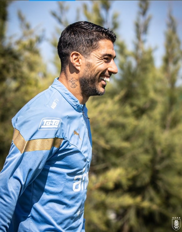 Torcida do Uruguai provoca Brasil e Argentina em m&uacute;sica; confira