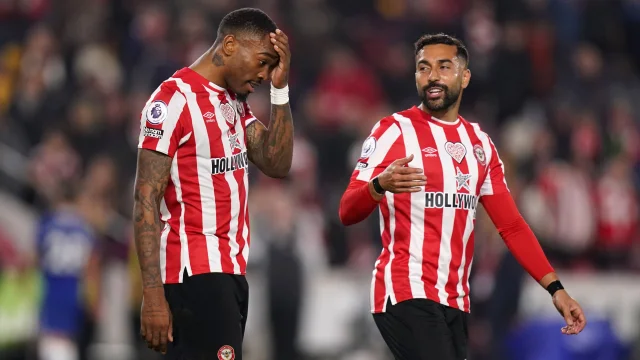 Ivan Toney, do Brentford, &eacute; acusado de fazer apostas ilegais