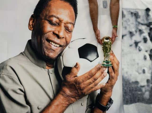 CBF prepara cerim&ocirc;nia em tributo a Pel&eacute; na final da Supercopa
