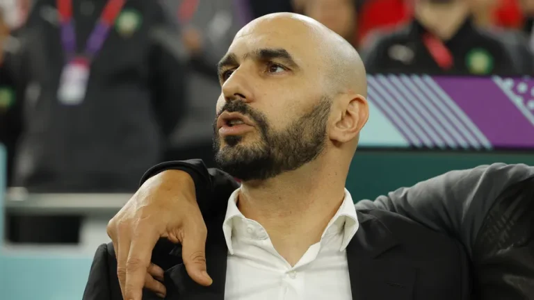 Conhe&ccedil;a Regragui, t&eacute;cnico que revolucionou o futebol da sele&ccedil;&atilde;o de Marrocos