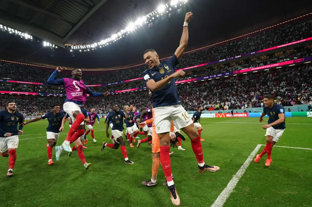 Motivos que fizeram a sele&ccedil;&atilde;o da Fran&ccedil;a ser destaque na Copa do Mundo