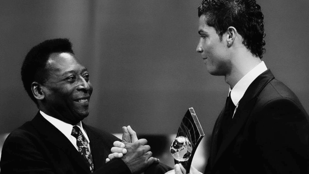Cristiano Ronaldo reverencia Pel&eacute; em rede social: &ldquo;Uma inspira&ccedil;&atilde;o para tantos milh&otilde;es&rdquo;