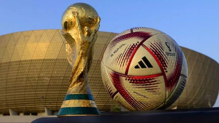 Semifinal da Copa do Mundo ter&aacute; bola nova com nome representativo