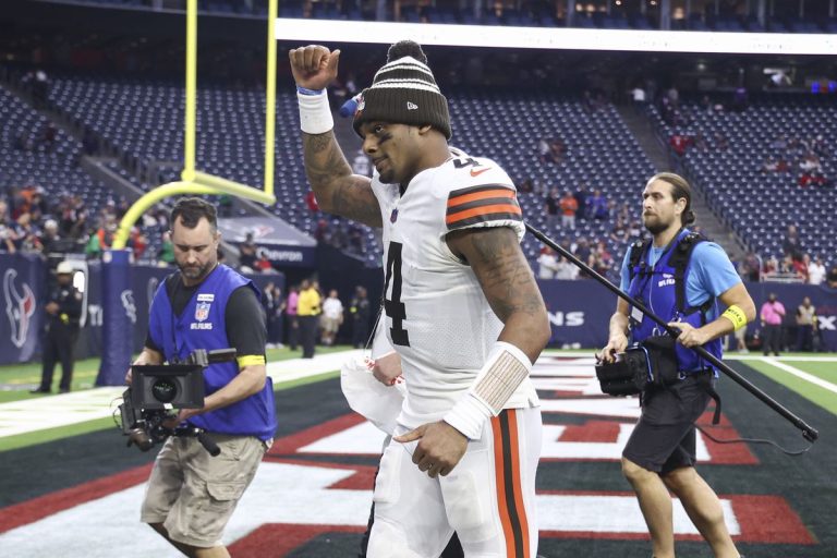 Deshaun Watson &eacute; vaiado no retorno da NFL