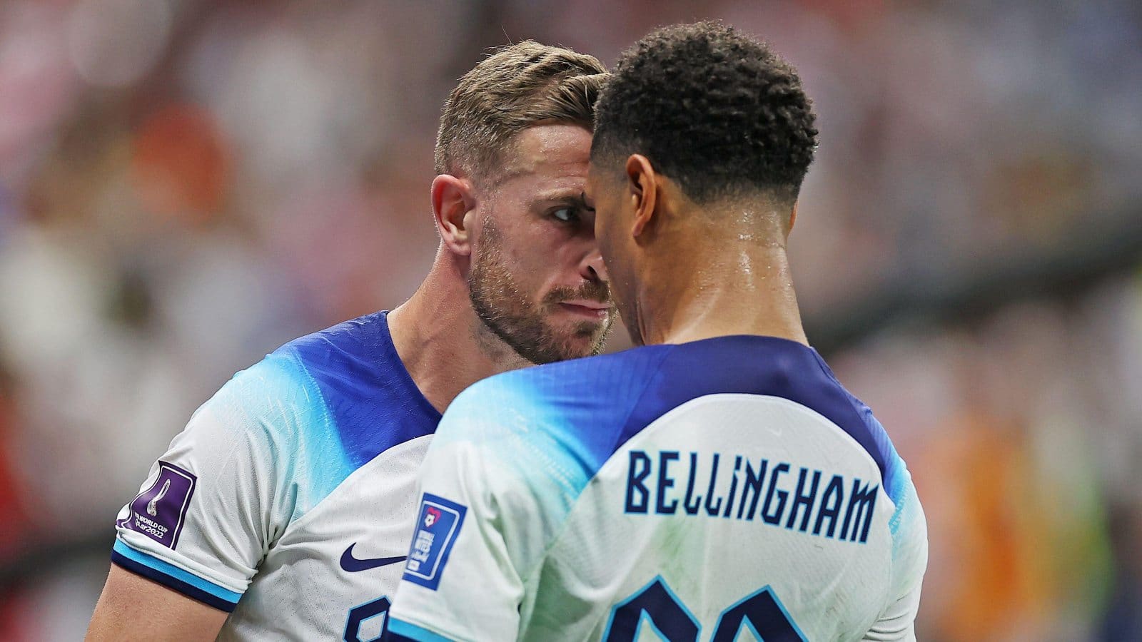 Jude Bellingham e Jordan Henderson em comemora&ccedil;&atilde;o no jogo contra Senegal (Foto: GettyImages)