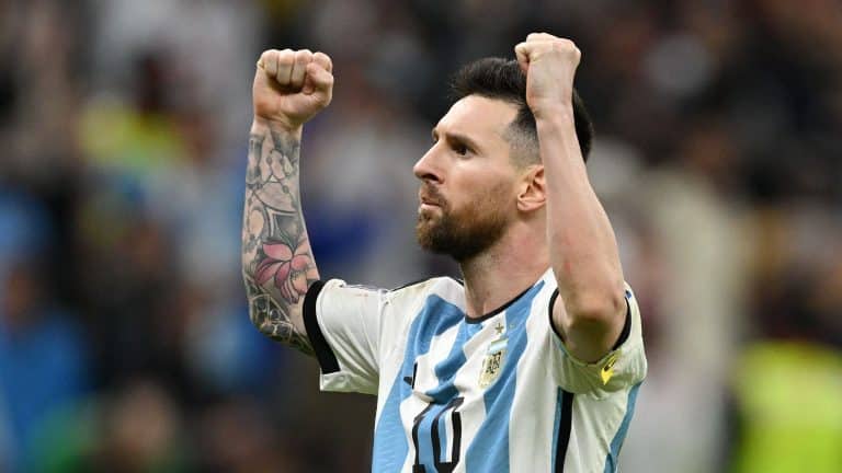 Lionel Messi iguala marca de Batistuta na Sele&ccedil;&atilde;o Argentina