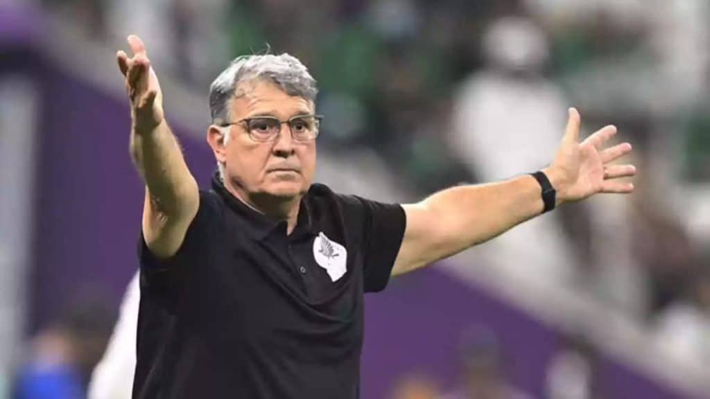Seleção Mexicana define o futuro de Tata Martino após fracasso na Copa do Mundo