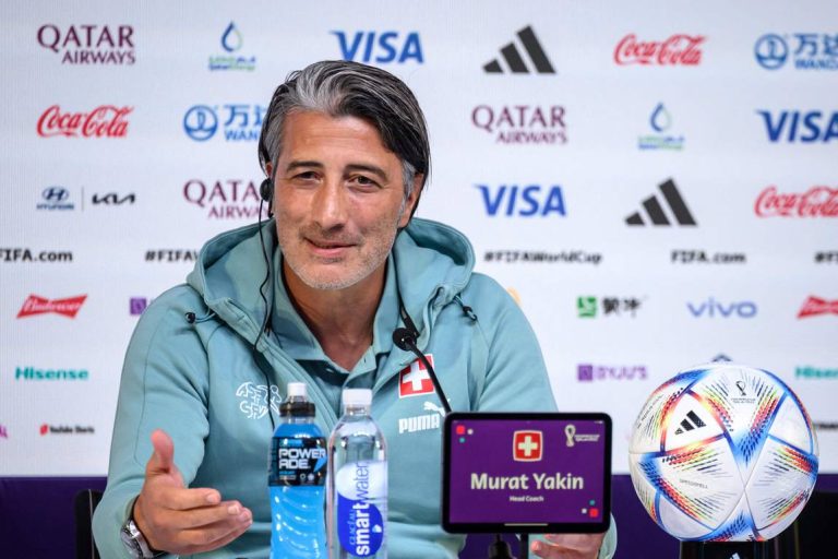 T&eacute;cnico da Su&iacute;&ccedil;a garante que pode surpreender Portugal