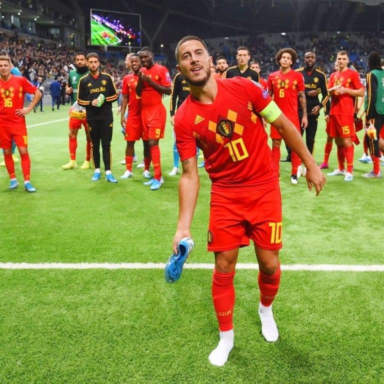 Ap&oacute;s elimina&ccedil;&atilde;o da B&eacute;lgica na fase de grupos da Copa, Hazard cogita aposentadoria da sele&ccedil;&atilde;o