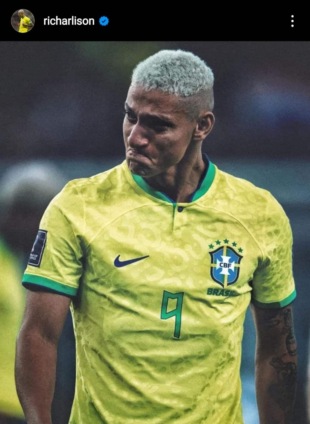 Jogadores da Sele&ccedil;&atilde;o Brasileira lamentam elimina&ccedil;&atilde;o nas redes sociais