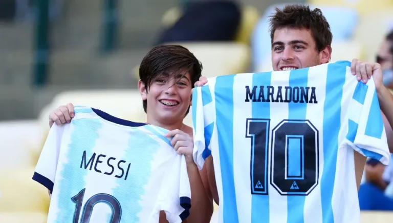 Messi atinge recorde de Maradona: &ldquo;Diego estaria muito feliz por mim&rdquo;