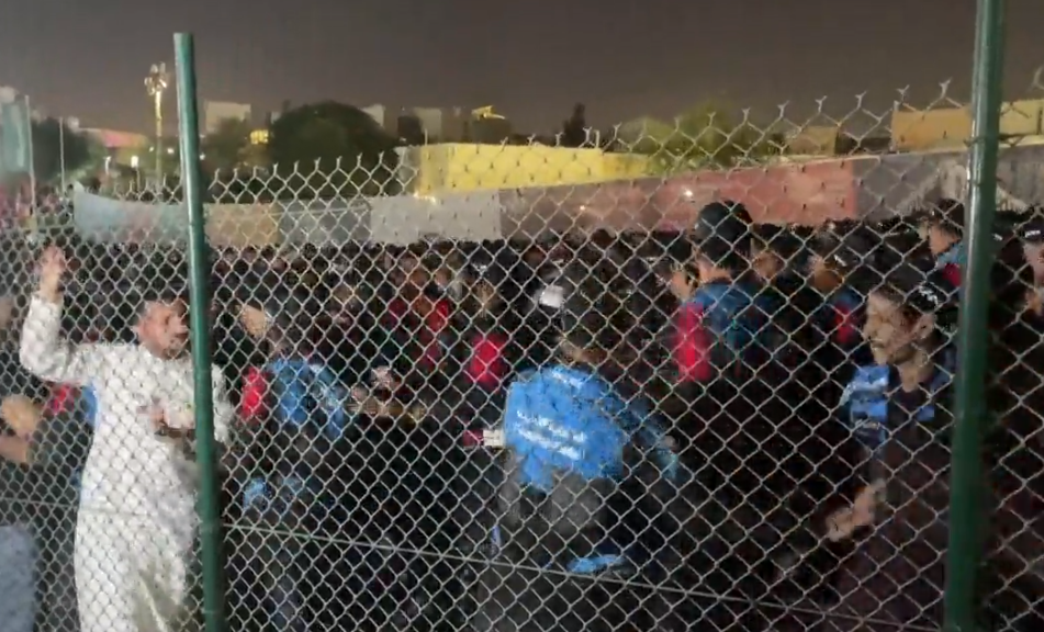 Jogo que eliminou a Espanha teve confus&atilde;o de torcedores