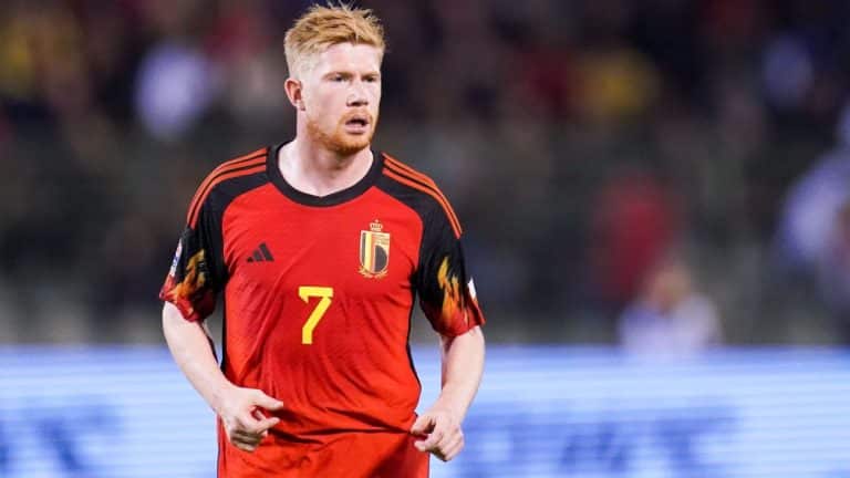 Ex-jogador Graeme Souness aponta Kevin De Bruyne como &ldquo;erva daninha&rdquo; no elenco da B&eacute;lgica