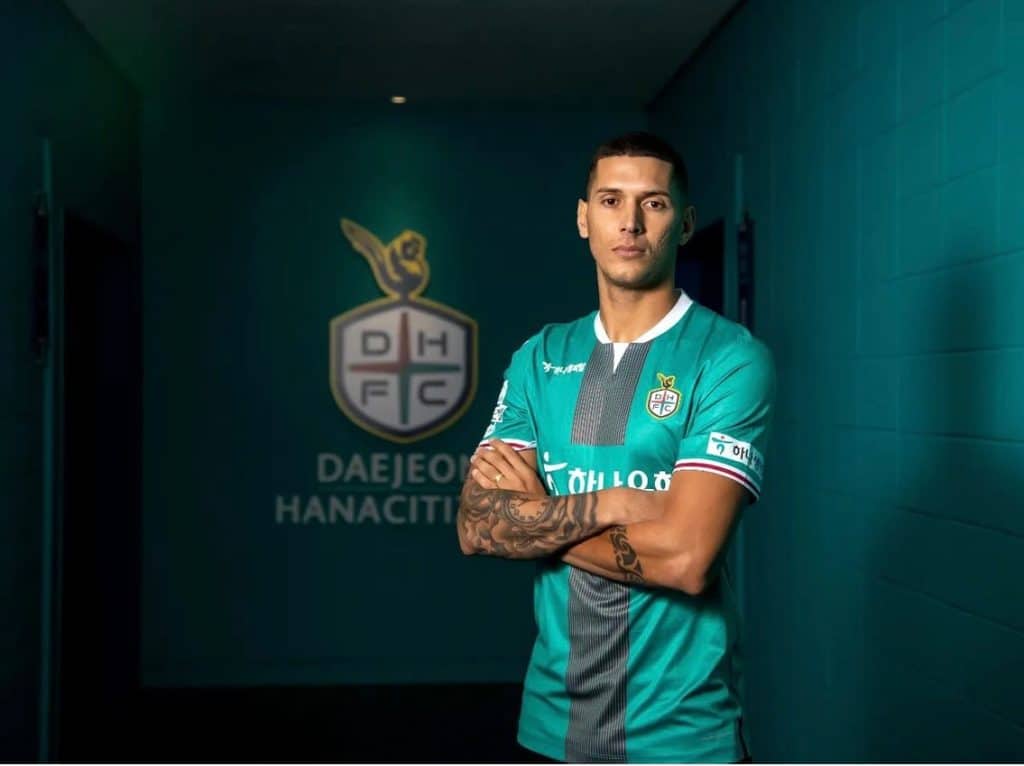 Ex-Fortaleza, atacante Tiago Orob&oacute; acerta com equipe da primeira divis&atilde;o da Coreia do Sul