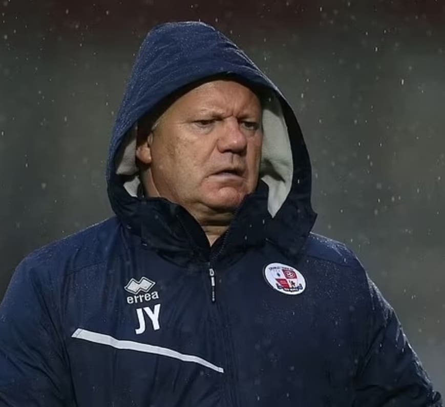 Revela&ccedil;&otilde;es bomb&aacute;ticas fazem gerente de clube ingl&ecirc;s pegar 18 meses de gancho