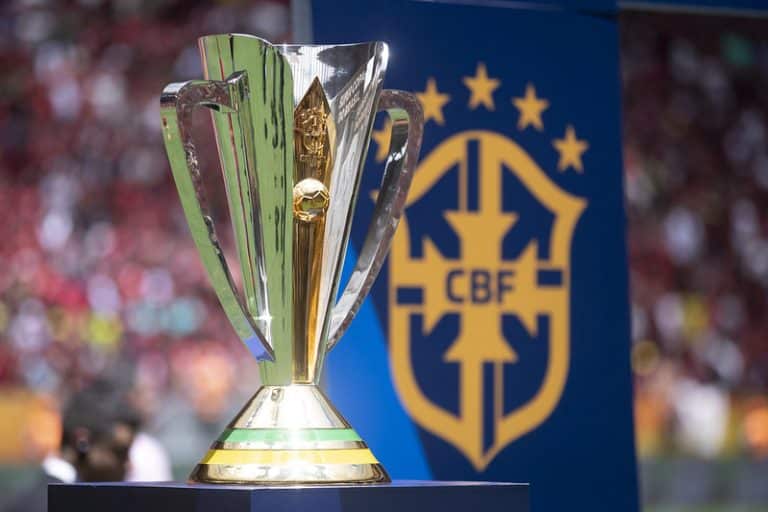 Supercopa do Brasil ter&aacute; premia&ccedil;&atilde;o milion&aacute;ria; confira os valores