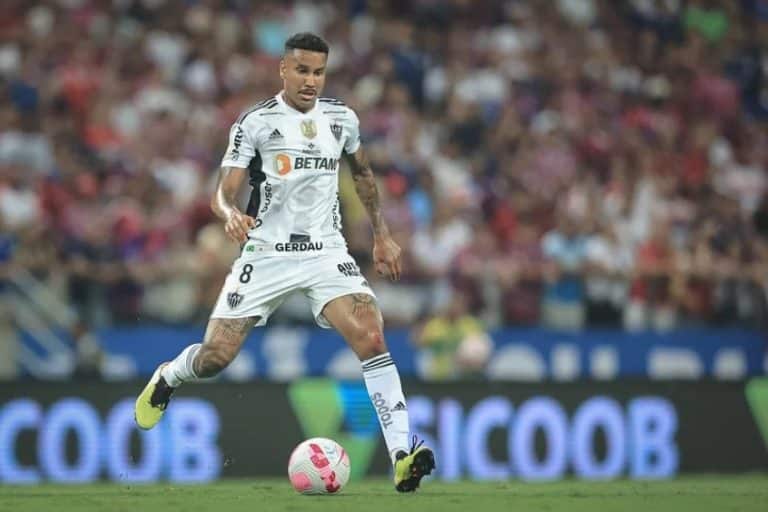 Jair deixa Atl&eacute;tico-MG rumo ao Rio de Janeiro