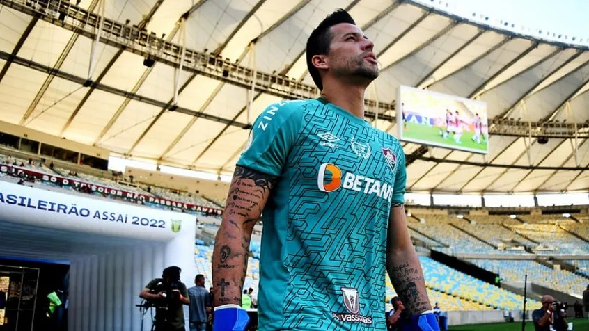F&aacute;bio come&ccedil;a temporada com novo n&uacute;mero no Fluminense; confira
