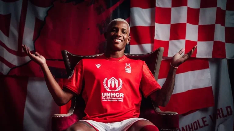 Danilo &eacute; anunciado como refor&ccedil;o do Nottingham Forest