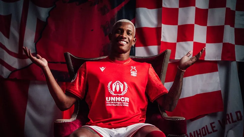 Danilo &eacute; anunciado como refor&ccedil;o do Nottingham Forest