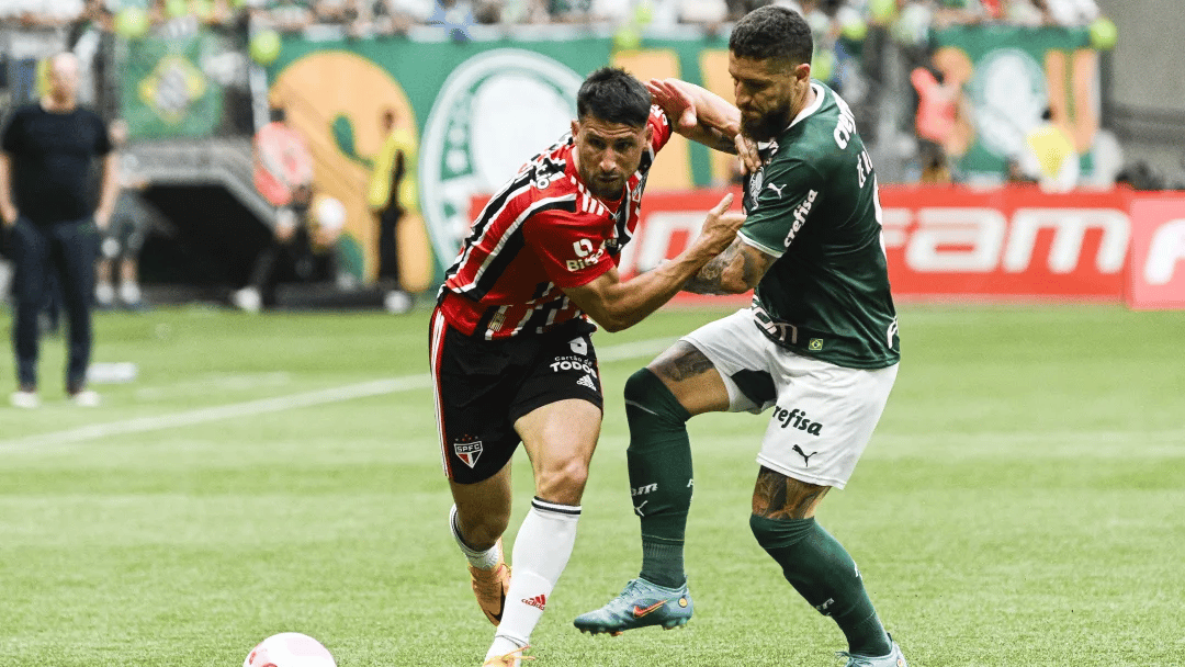 Ex-campe&atilde;o pelo Palmeiras analisa Choque-Rei no Paulist&atilde;o: "Verd&atilde;o &eacute; favorito"