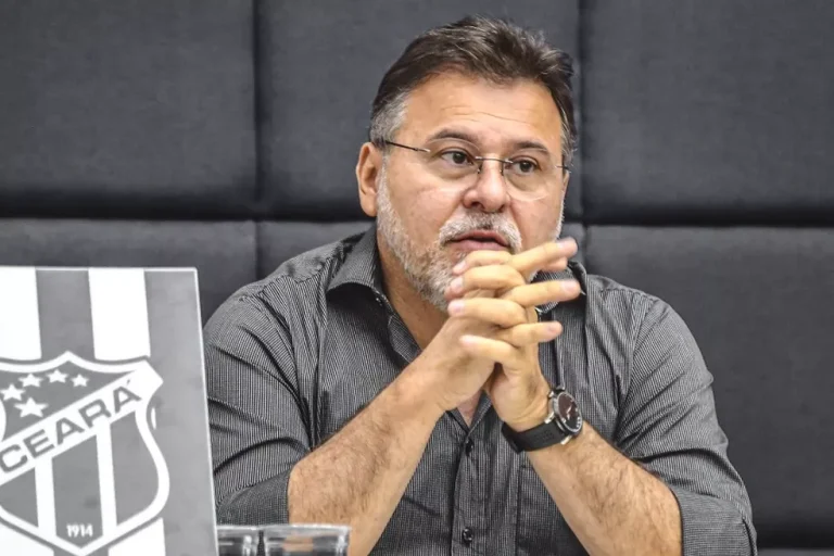 Robinson de Castro, presidente do Cear&aacute;, comunica aos diretores que pretende deixar cargo